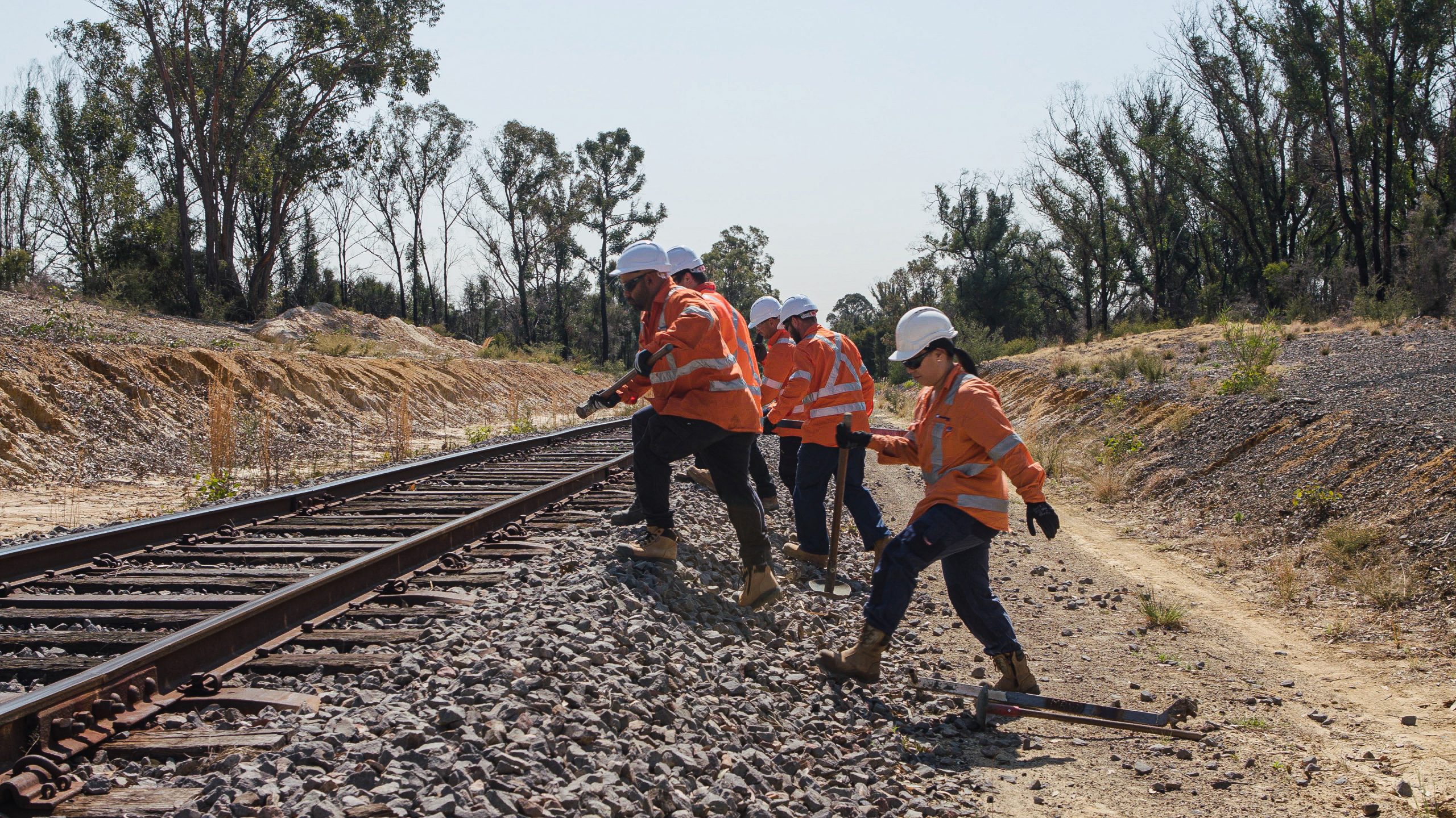 RIW students in a cert 2 rail infrastructure course.