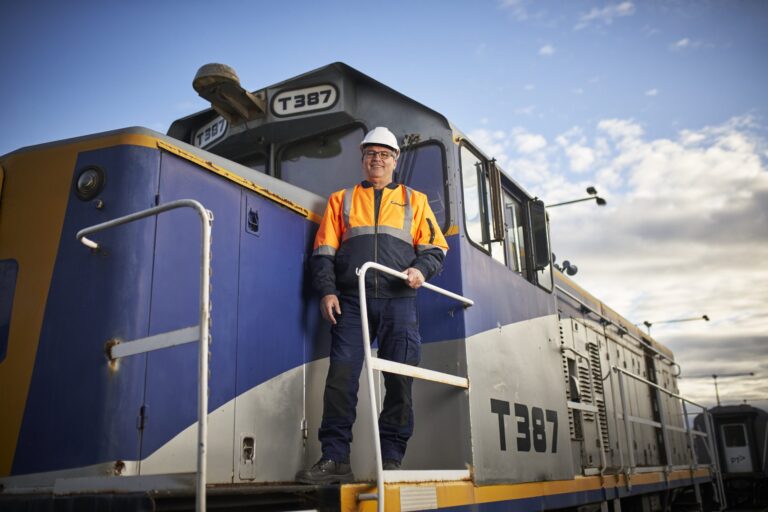 How to Become a Train Driver in Victoria