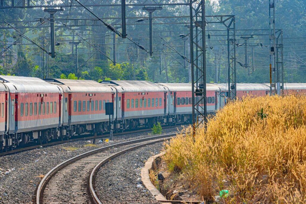 Career-Pathways-in-Australias-Rail-Industry