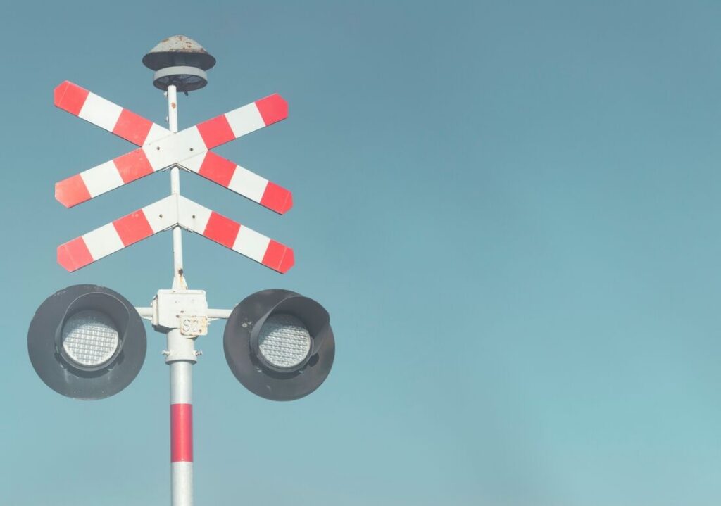 How-Effective-Communication-Helps-Improve-Rail-Safety