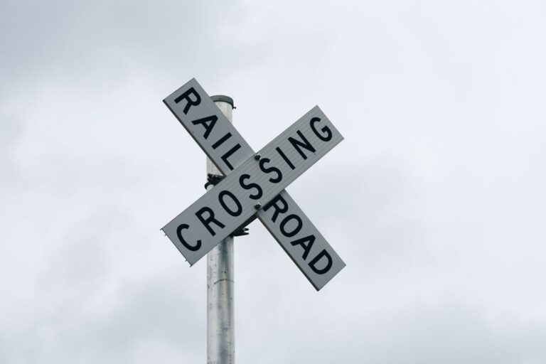 What-Is-Rail-Infrastructure-and-Why-Is-It-Important