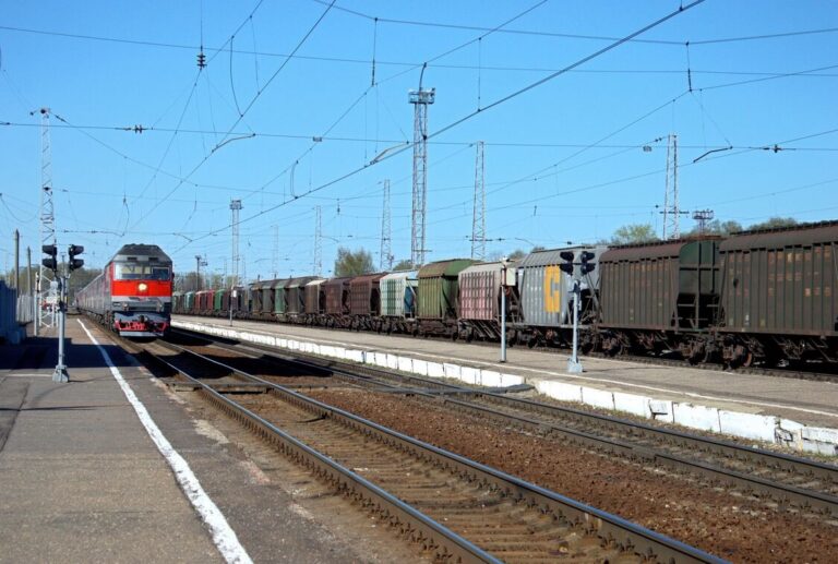 Understanding-the-Different-Types-of-Train-Operations